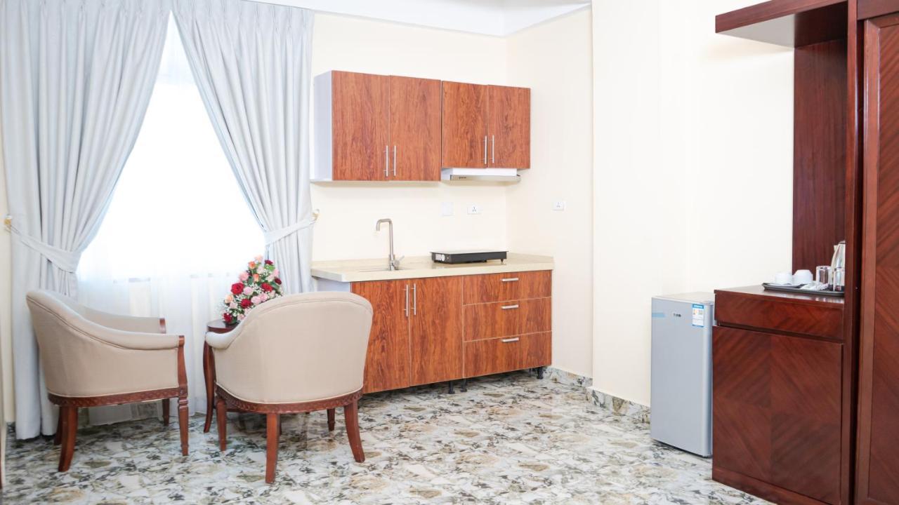 אדיס אבבה Dabi Hotel & Apartments מראה חיצוני תמונה